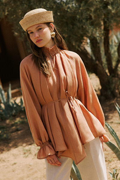 Manuka Gi̇peli̇ Linen Balloon Sleeve Blouse Almond