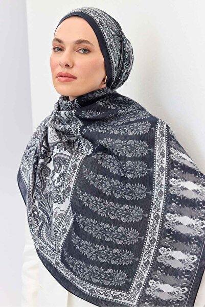 Silk Home شال تينسل مونار بوهيمي باللون الأزرق الداكن