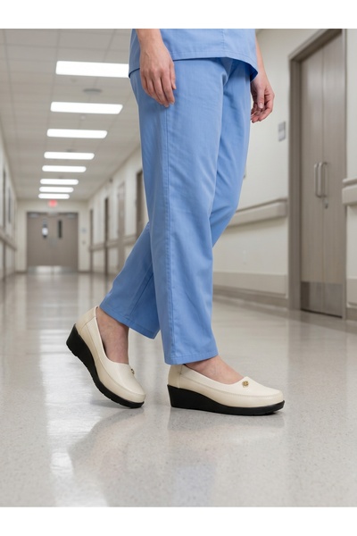 Saudi Step Cloud Soft Women Medical Shoes, Ergonomic Arch Support, No Burden ...