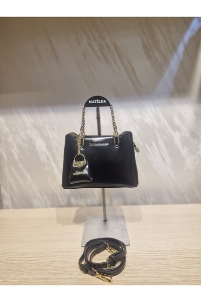 seyyah Stylish Women's Charm Detailed Shoulder Bag