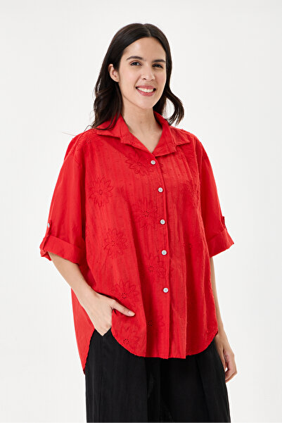 della moor Women's Red Italian Floral Embroidered Scalloped Oversize Poplin S...