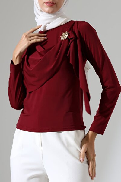 Sabr Women's Sandy Brooch Detailed Draped Blouse