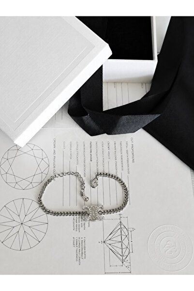 Glamour Galore Bracelet with Accessories