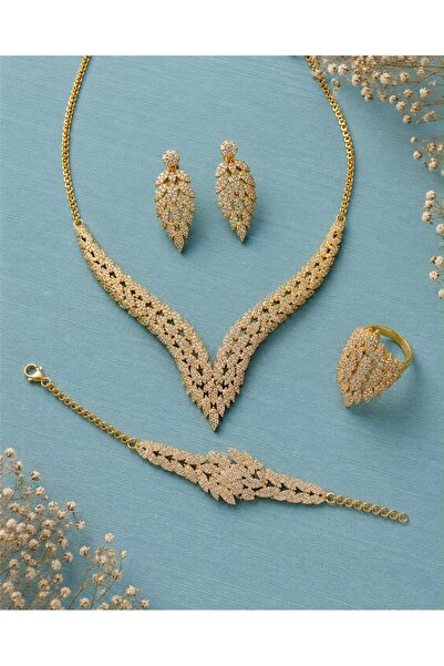 NB JEWELLRY NB JEWELLERY Zirkon Taşlı Yaprak Desenli 4’lü Takı Seti – Kolye, ...