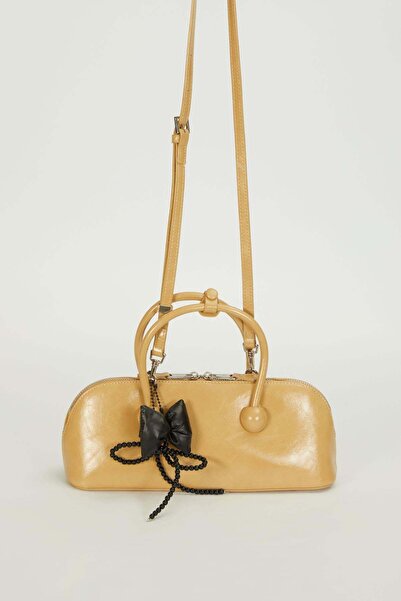 Levidor Yellow Charm Detailed Baguette Bag