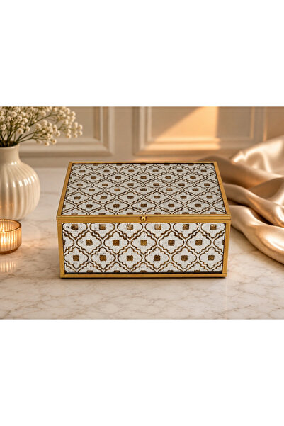 OEM JEWELRY BOX WITH Patterned AND Velvet INTERIOR, 23/18/9.5 cm.
