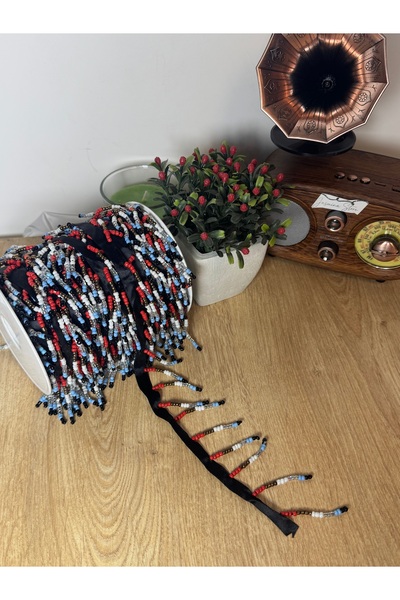 jasmina store Πολύχρωμο αξεσουάρ κορδέλας με κεντημένες χάντρες και φούντες (1μ)