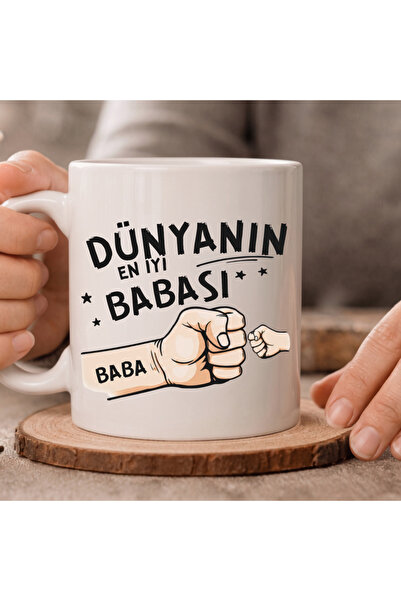 Hediye Baskıcı Kişiye Özel Dünyanın En İyi Babası İsimli Porselen Kupa Bardak...