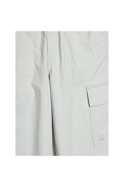 United Colors of Benetton Pantaloni din material textil pentru băieți 4L2VCF0...
