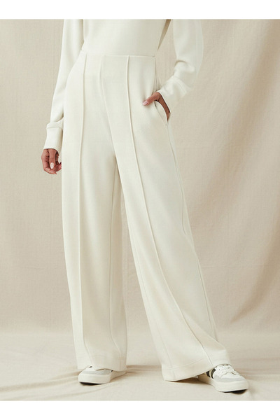 FAV FRONT PINTUCK WIDE LEG SOFT TOUCH JOGGER