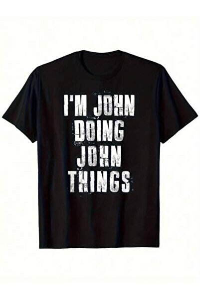 NOURAM تي شيرت بطبعة اسم العائلة "I'm Doing John Things" |   تي شيرت أسود كاج...