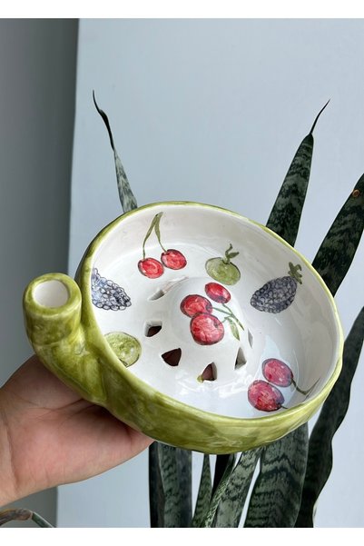 visera Handmade Ceramic Fruit Washing Plate