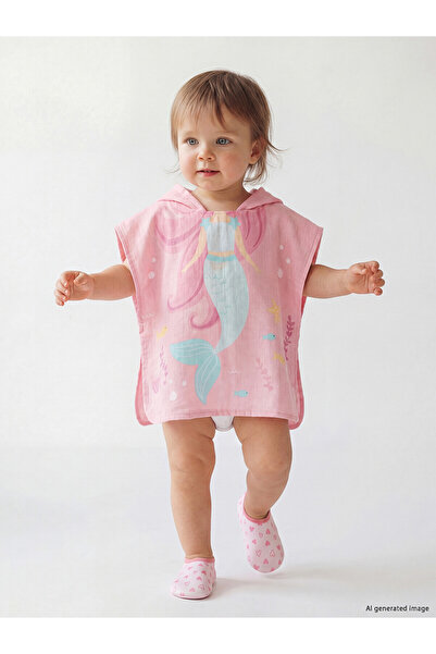 LC Waikiki Nevavm Printed Baby Girl Poncho Towel with Difference in Color