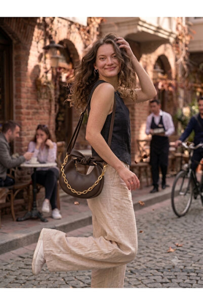 İKORA MODA Kadın Fiyonk Detaylı Mini Yarım Ay Çanta - Gold Zincirli Çapraz Ve...