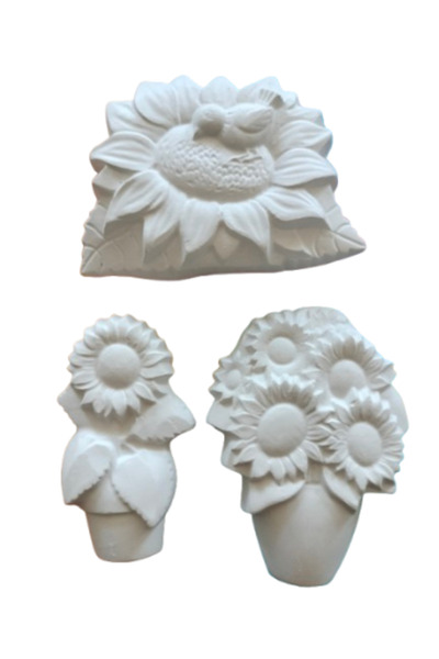 OEM Set of plaster figures for painting, Medium Flowers x 3, ~11/8 cm