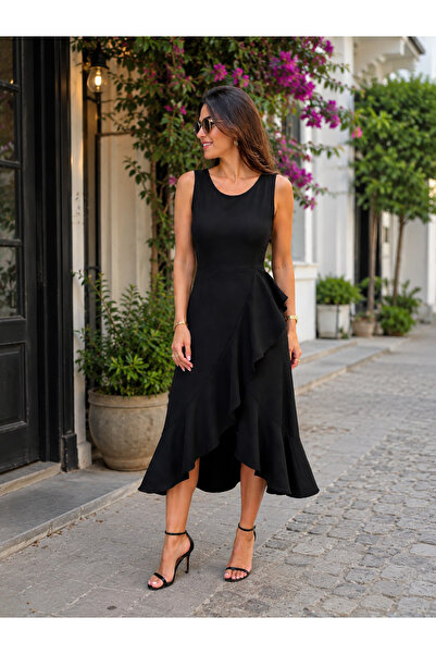 Kokosh moda Διαχρονική κομψότητα - Γυναικείο μίντι φόρεμα με ασύμμετρη κοπή κ...