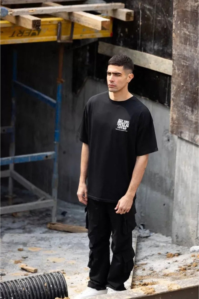 Wear Up Unisex Crew Neck Printed Oversize T-Shirt - Black