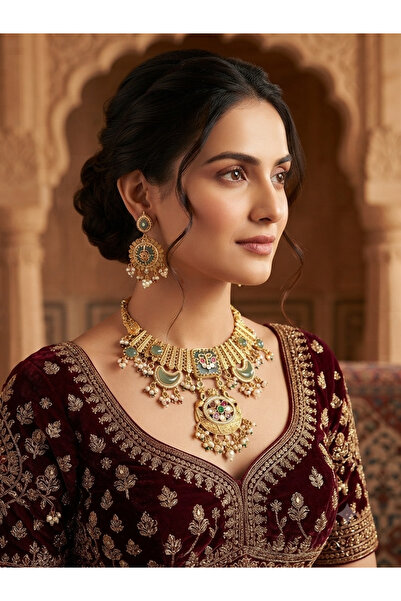 Aashiv's Collection Exotic Indian Design Sparkling Jewelry Set