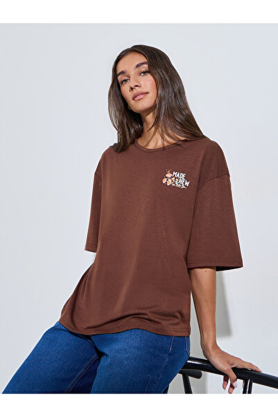 Styli Brown Graphic Print Short Sleeves Oversized T-Shirt