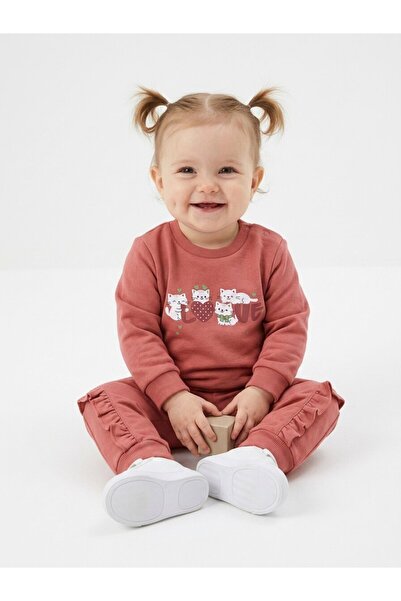 Kids Kingdom Cotton Heart and Ruffle Detailed Snap Fastener 2-Piece Baby Girl...