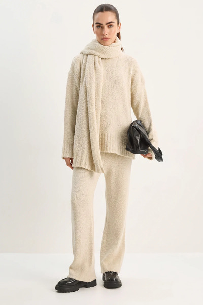 Efnaz style Women's Soft Textured Comfortable Cut Knitwear Cream Set