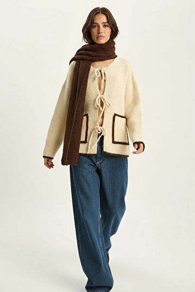 Generic Brand Women's Front Tie Pocket Detailed Knitwear Beige Cardigan