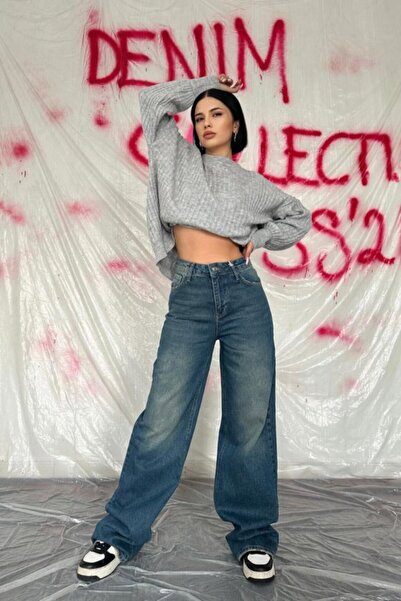Elbee Fashion Woman    بنطلون جينز مريح باللون الأزرق الداكن