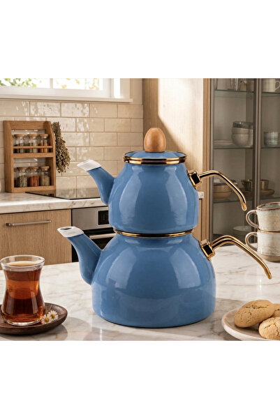 özgehomekonsept Nostalgic Enamel Teapot Set with Gold Detail and Wooden Handles