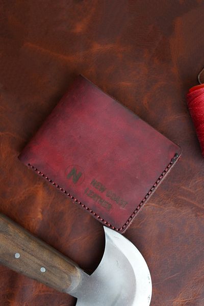 New Coast Leather 1900's Men's Red Genuine Leather Handmade Leather Wallet