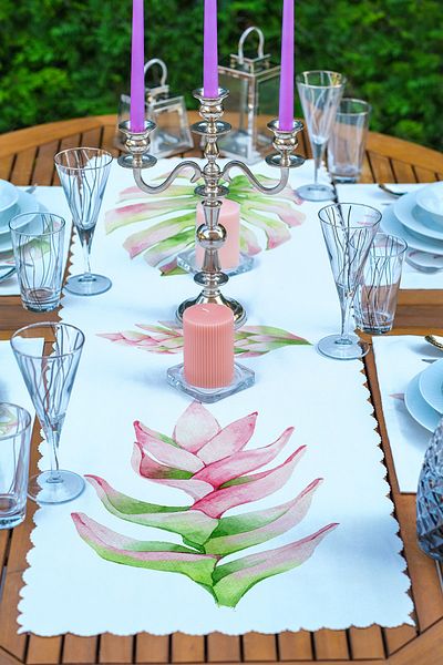 Realhomes 4+1 Exotic Leaf Designed American Service & Runner Set