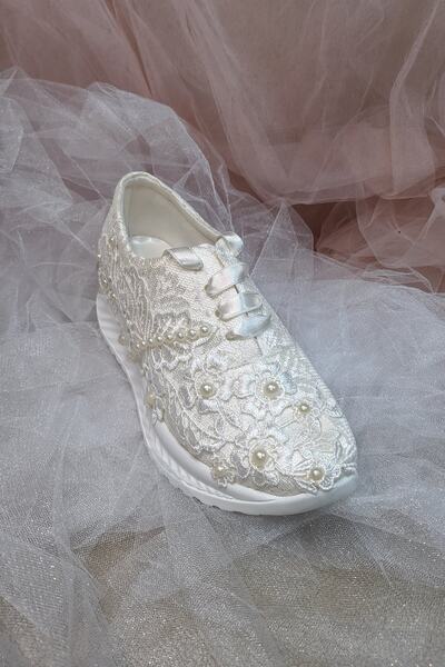 Berush Bride Seria 817 Pantofi de mireasa cu toc cu pană și mărgele