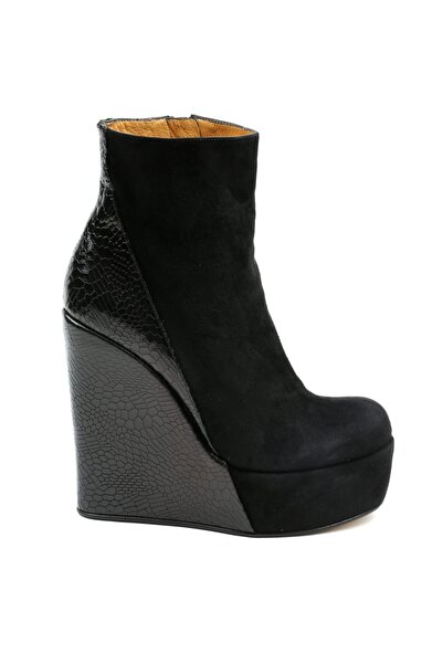 CANES AYAKKABI Kadın Siyah Süet Arkası Yılan Derisi Detaylı Dolgu Bot