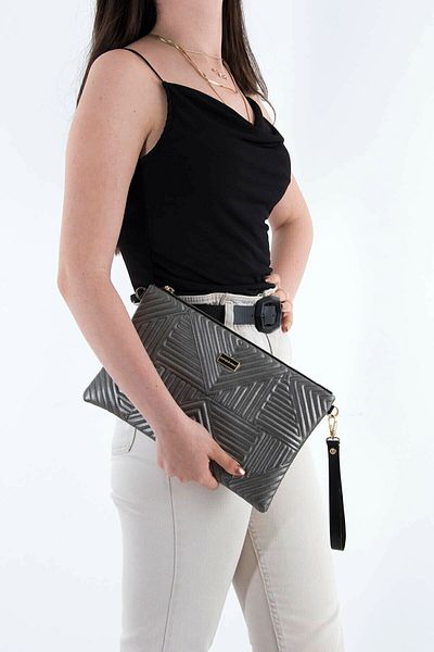 Silver Polo Платинена дамска чанта-клъч - с едно отделение, Sp1034