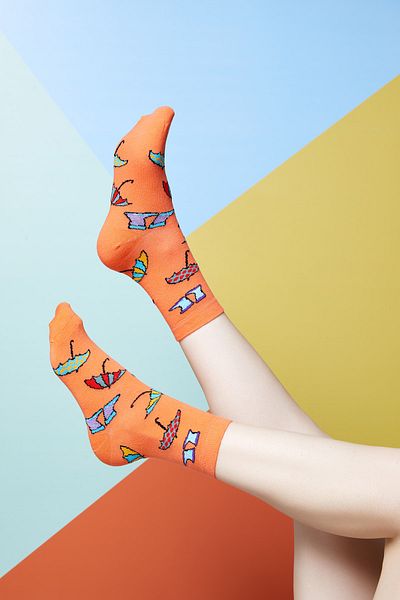 The Socks Company Дамски многоцветни чадъри и ботуши с шарени чорапи