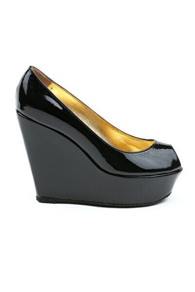 CANES AYAKKABI Kadın Siyah Rugan Badem Burun Dolgu Ayakkabı