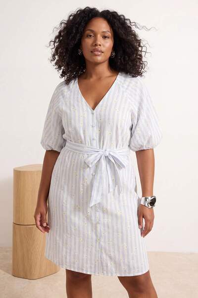 Trendyol Curve Multi Color Woven Plus Size Dress Tbbss26Ah00094