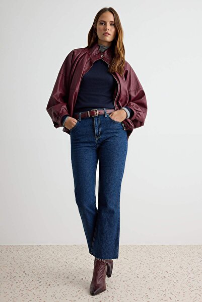 Trendyol Collection بنطلون جينز أزرق داكن متوسط ​​المرنة بخصر عالٍ وأرجل واسع...