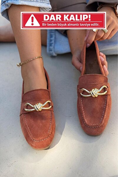 I Love Shoes أفيليس للنساء حذاء لوفر كيريت جلد سويدي تفاصيل فيونكة