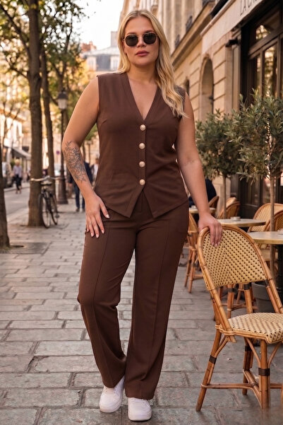 tarzımsüper Women's Plus Size Zara Crepe Fabric V-Neck Buttoned Vest and Trou...