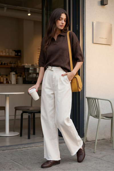 macharel jeans Gabardine Cotton Cream Trousers with Snap Closure Pockets