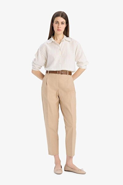 DeFacto Carrot Fit Gabardin Kumaş Pantolon Kemerli Yüksek Bel Kısa Paça D2732...