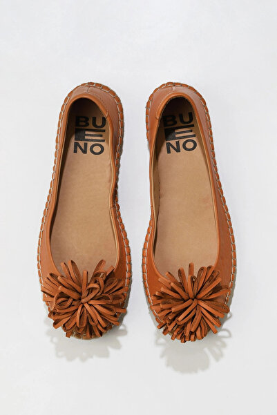 Bueno Shoes حذاء باليرينا مسطح للنساء من الجلد باللون البني 01ws4807