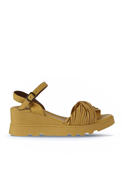 Bueno Shoes Sandale cu toc cu pană pentru femei din piele galbenă 01wy8609