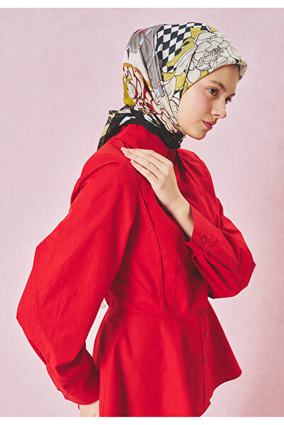 Freshscarfs Μαύρη Καταιγίδα: Ιστορίες Αγάπης - Φουλάρι Βισκόζης με Σχέδιο
