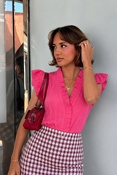 armonika بلوزة نسائية ذات ياقة فوشيا وأكمام مكشكشة ARM-25Y001063