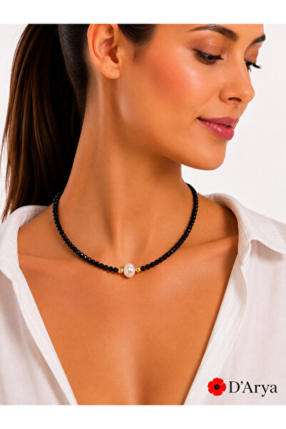 Darya Dd551 Black Crystal Pearl Detailed Necklace