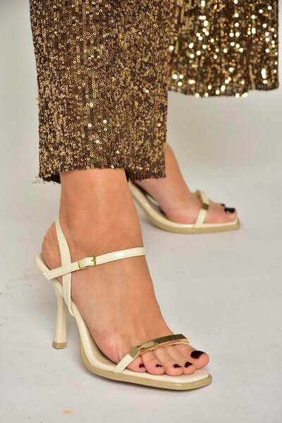 Fox Shoes Y820230508 حذاء نسائي من الجلد اللامع بكعب رفيع