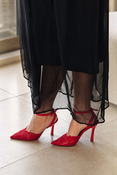 Melissa Boutique Kadın Kırmızı Dantel Detaylı Sivri Burun Tek Bant 10 cm Raha...