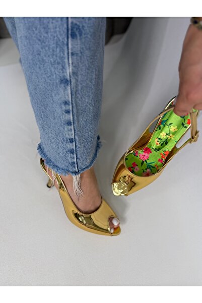 Kadın Ayna Rugan Slingback Topuklu Ayakkabı Çiçek Desenli İç Taban Altın