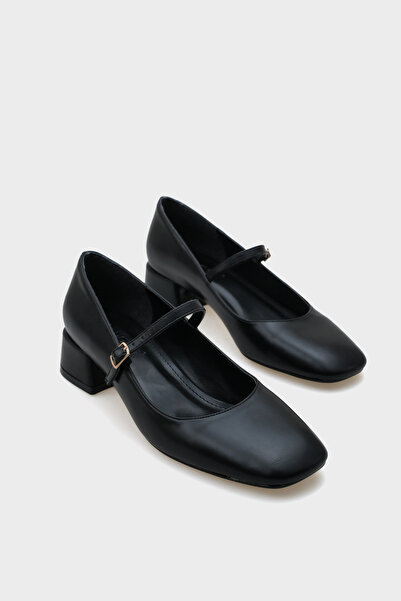 Capone Outfitters Orsa Flat Toe Banded Low Heel Mary Jane Women's Shoes